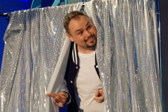 164