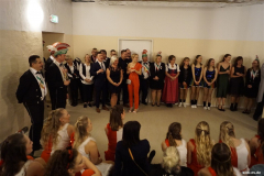 124